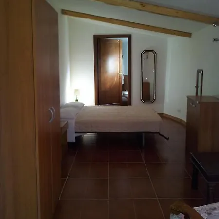 Alojamento de Acomodação e Pequeno-almoço Aurora Alghero