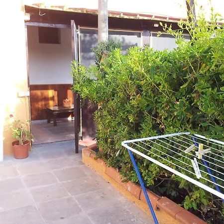 Aurora Couette-café Alghero